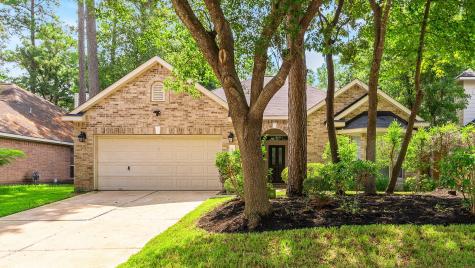 66 N Creekmist Place Conroe TX 77385