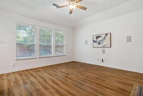 66 N Creekmist Place Conroe TX 77385