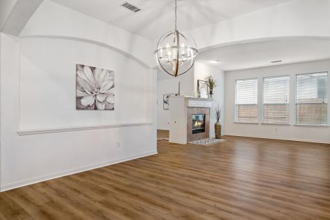66 N Creekmist Place Conroe TX 77385