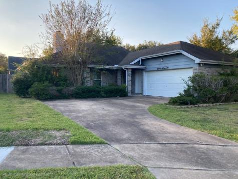 3002 Avanti Court Pearland TX 77584
