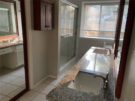 3002 Avanti Court Pearland TX 77584