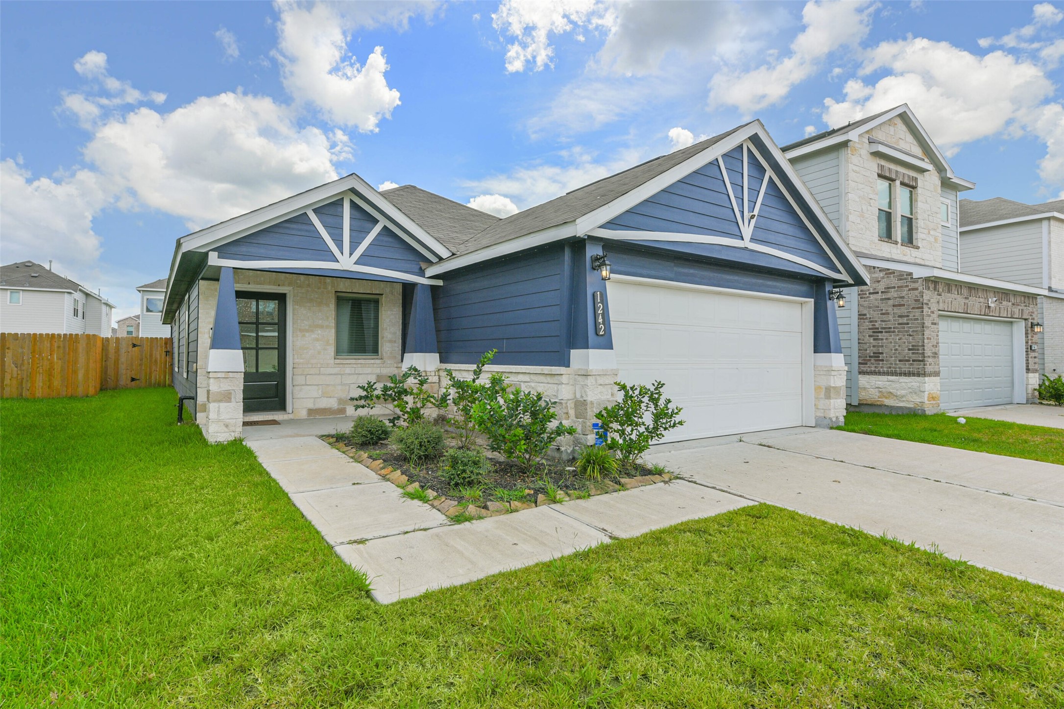 1242 Mariquita Lane Rosharon TX 77583