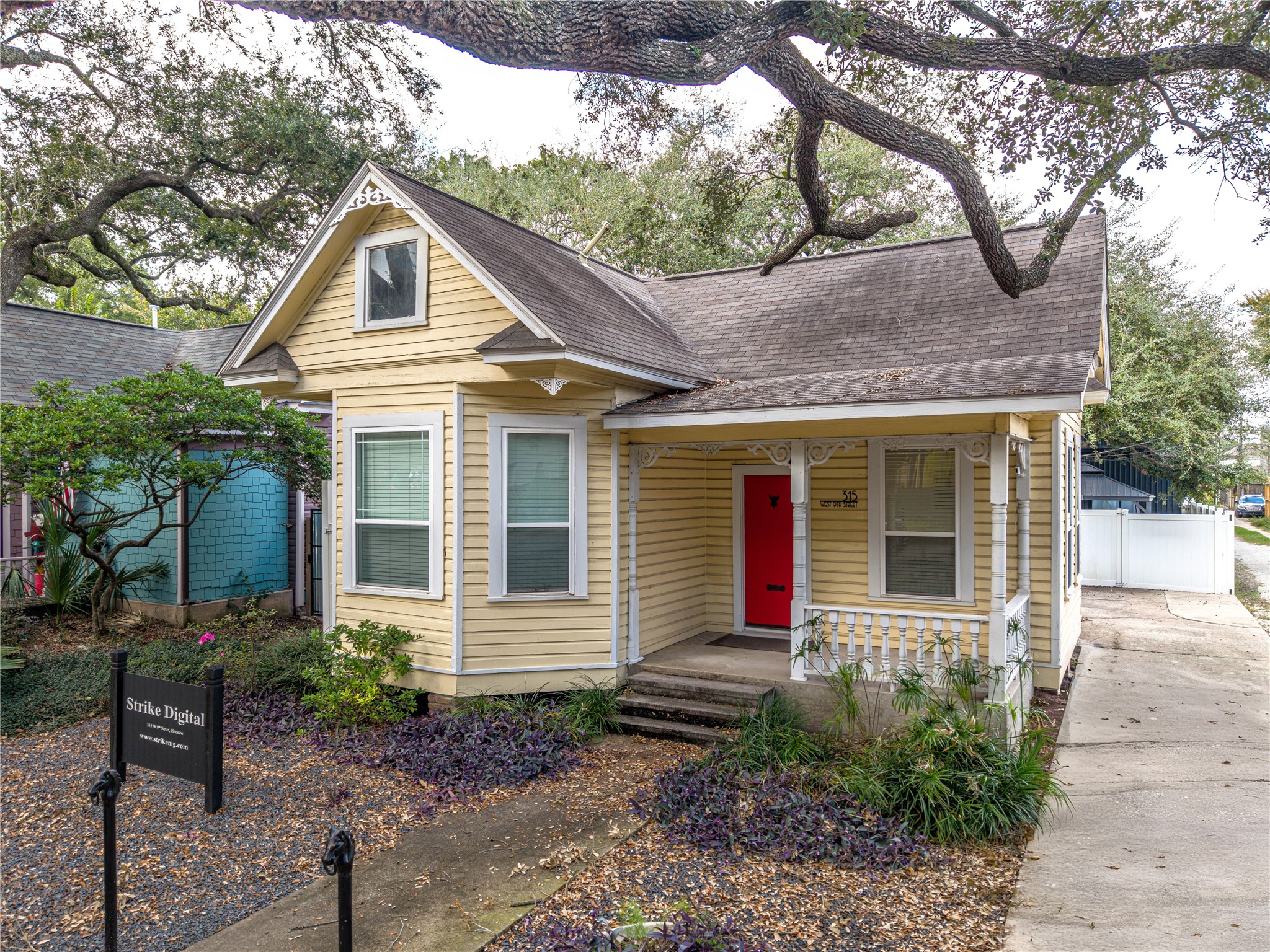 315 W 9th Street Houston TX 77007