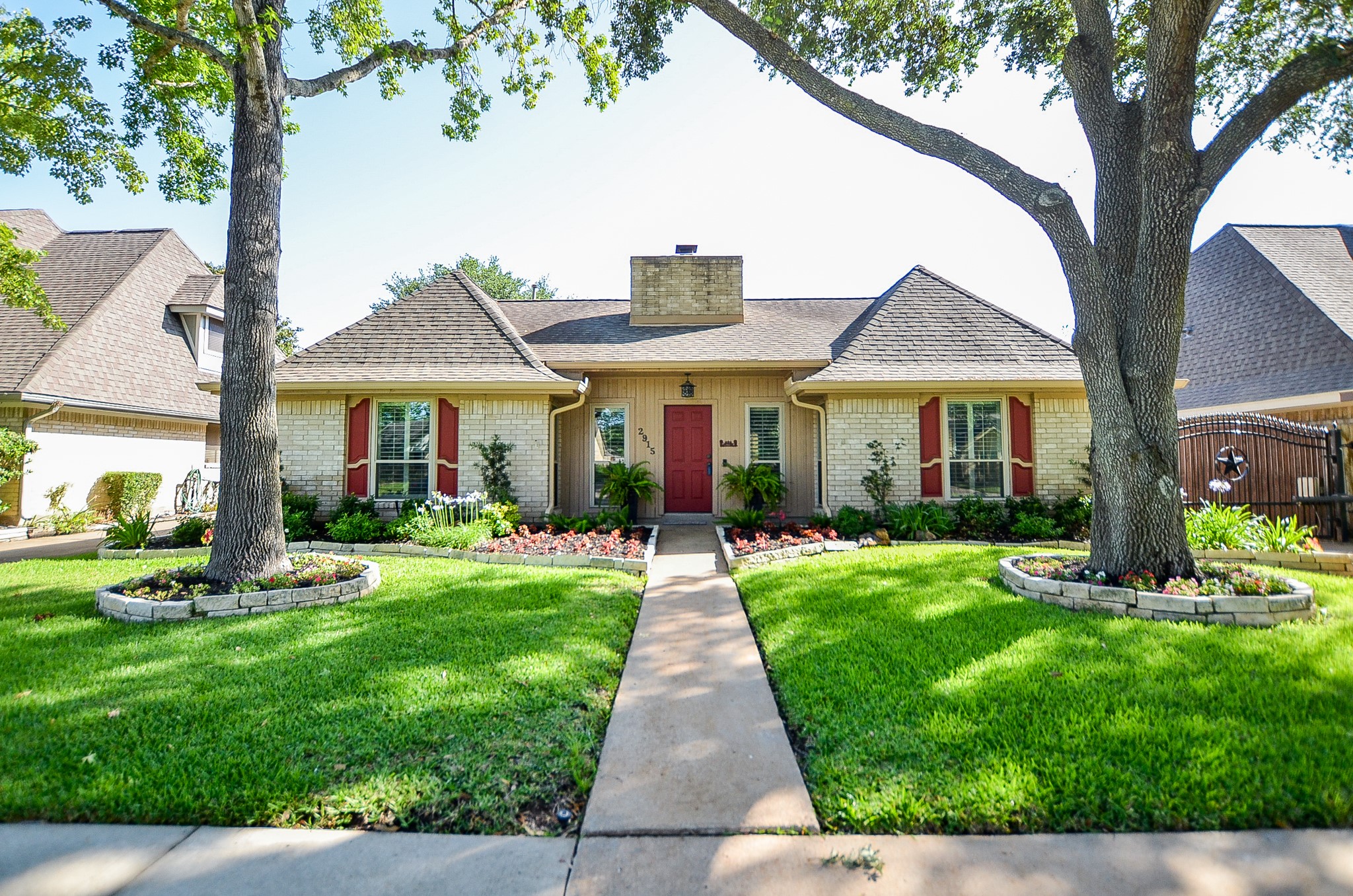 2915 Edgewood Drive Sugar Land TX 77479
