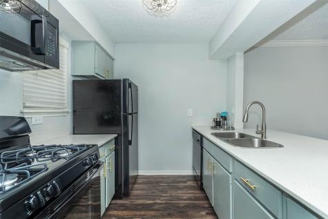 3001 Hillcroft Street G1106 Houston TX 77057