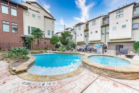 1608 White Street Houston TX 77007