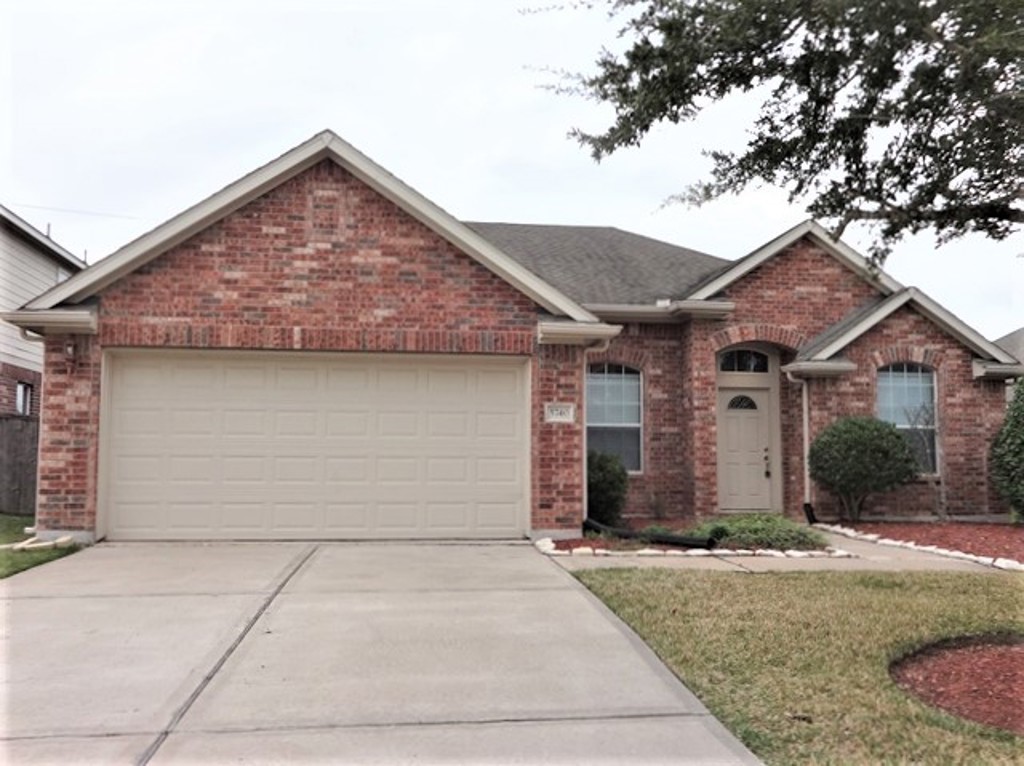 5740 Emerald Brook Lane League City TX 77573