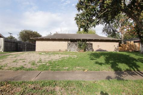 9006 Rowan Lane Houston TX 77036