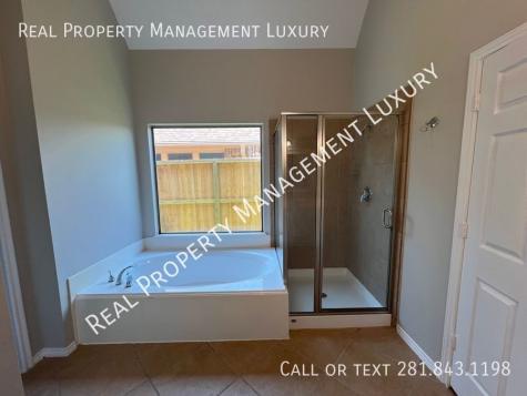 25834 Palmdale Estate Drive Richmond TX 77406