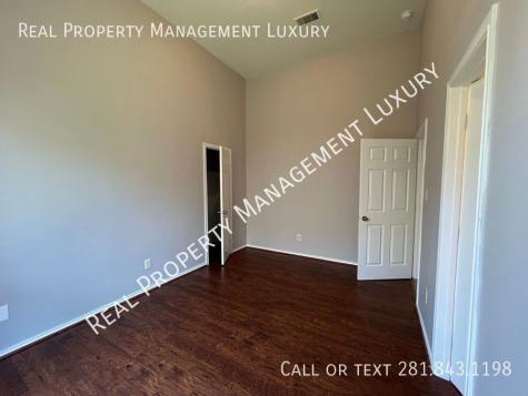 25834 Palmdale Estate Drive Richmond TX 77406