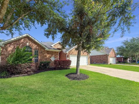 2516 Spring Landing Drive Pearland TX 77584