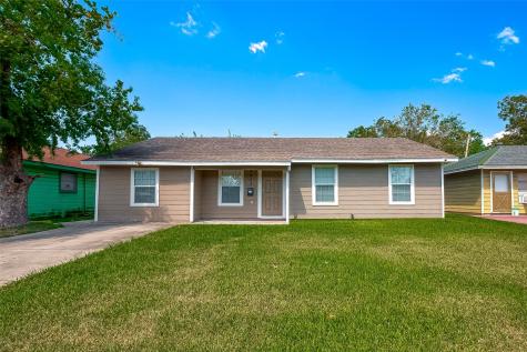 2403 Huntington Drive Pasadena TX 77506