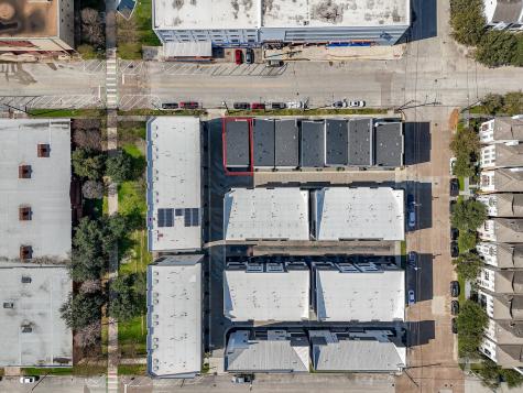 829 Live Oak Street Houston TX 77003