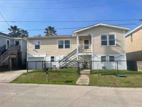6708 Avenue Q 1/2 Galveston TX 77551