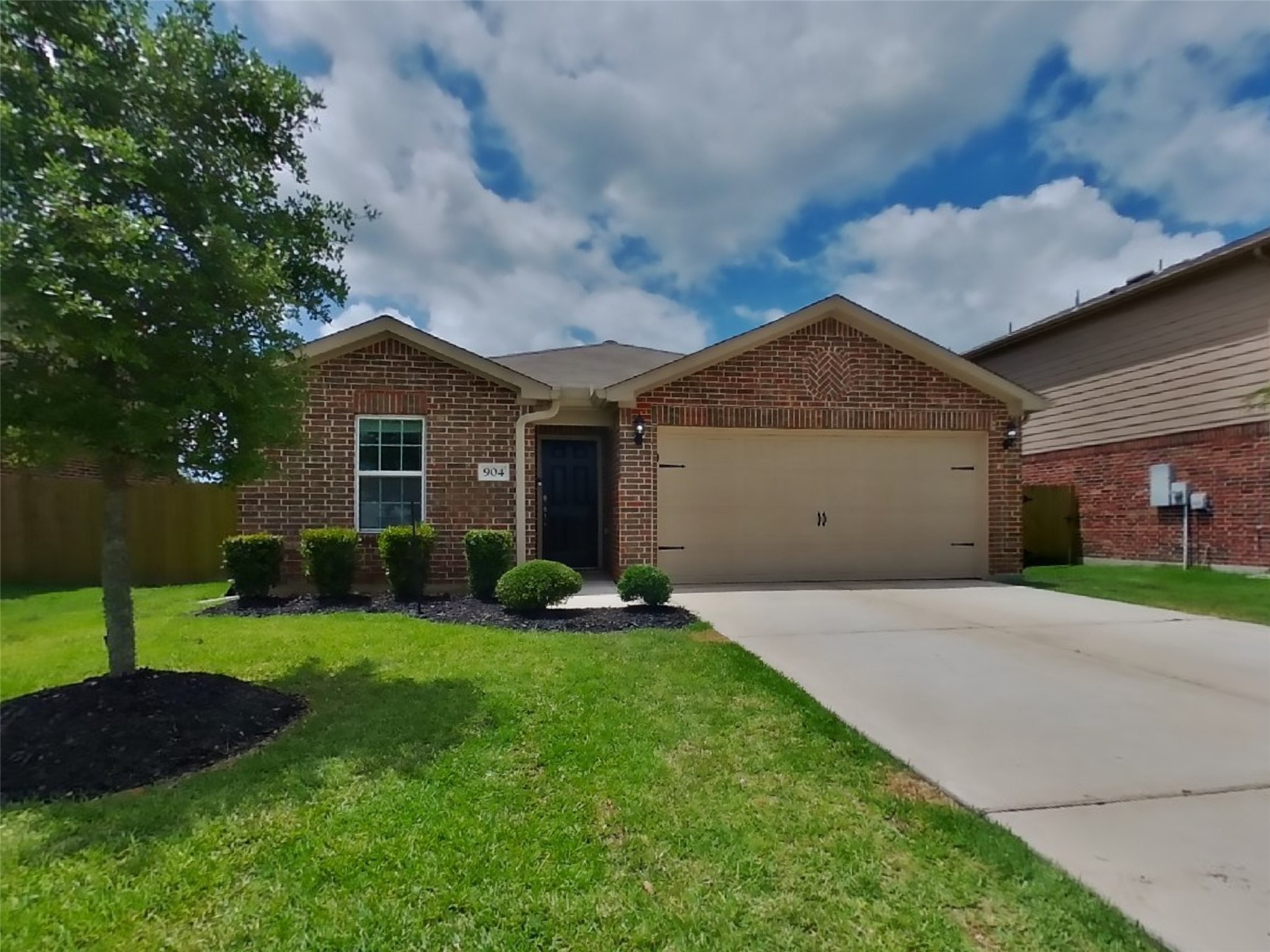 904 American Monarch Drive La Marque TX 77568