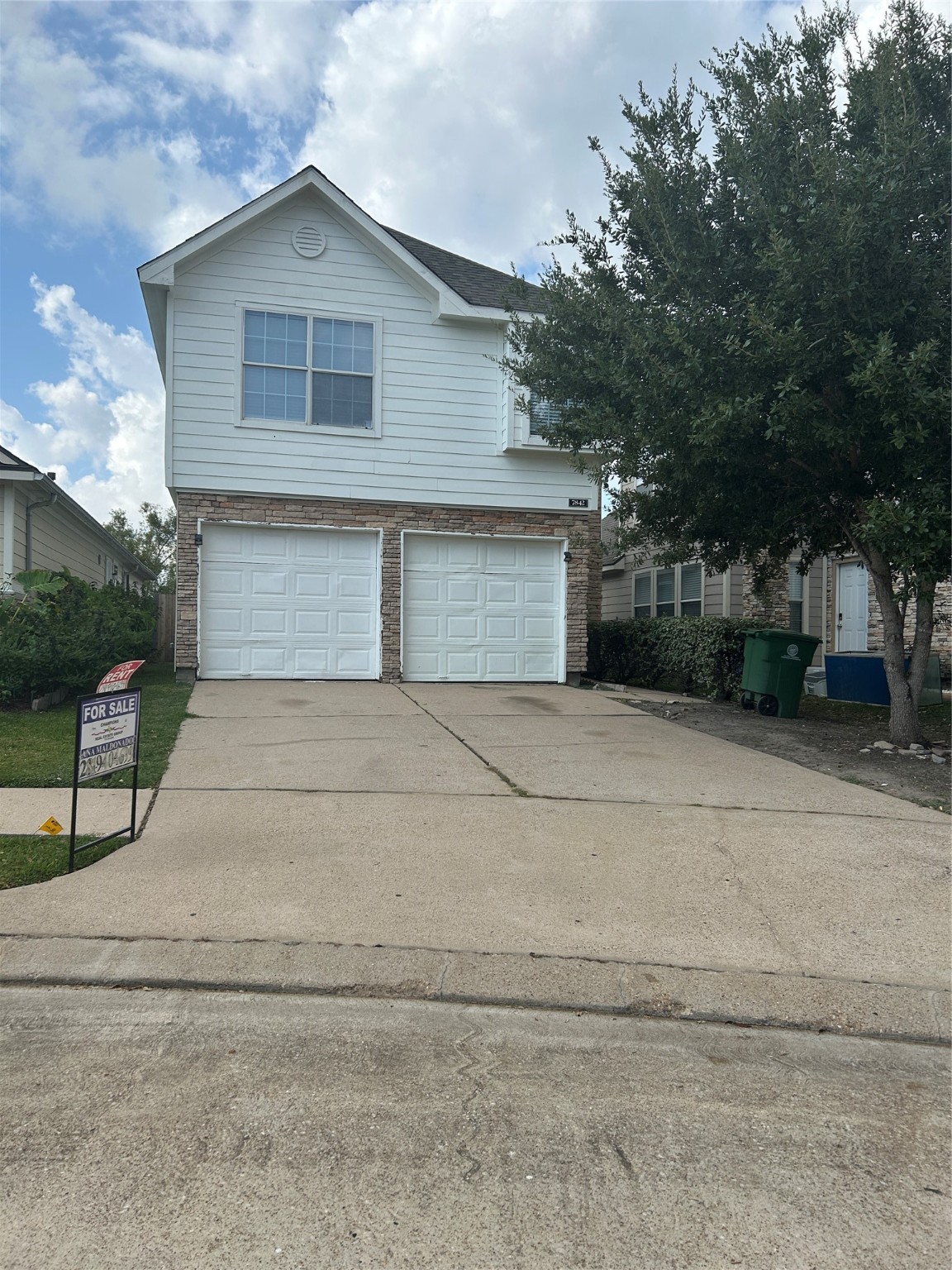 7842 Winding Creek View Houston TX 77072