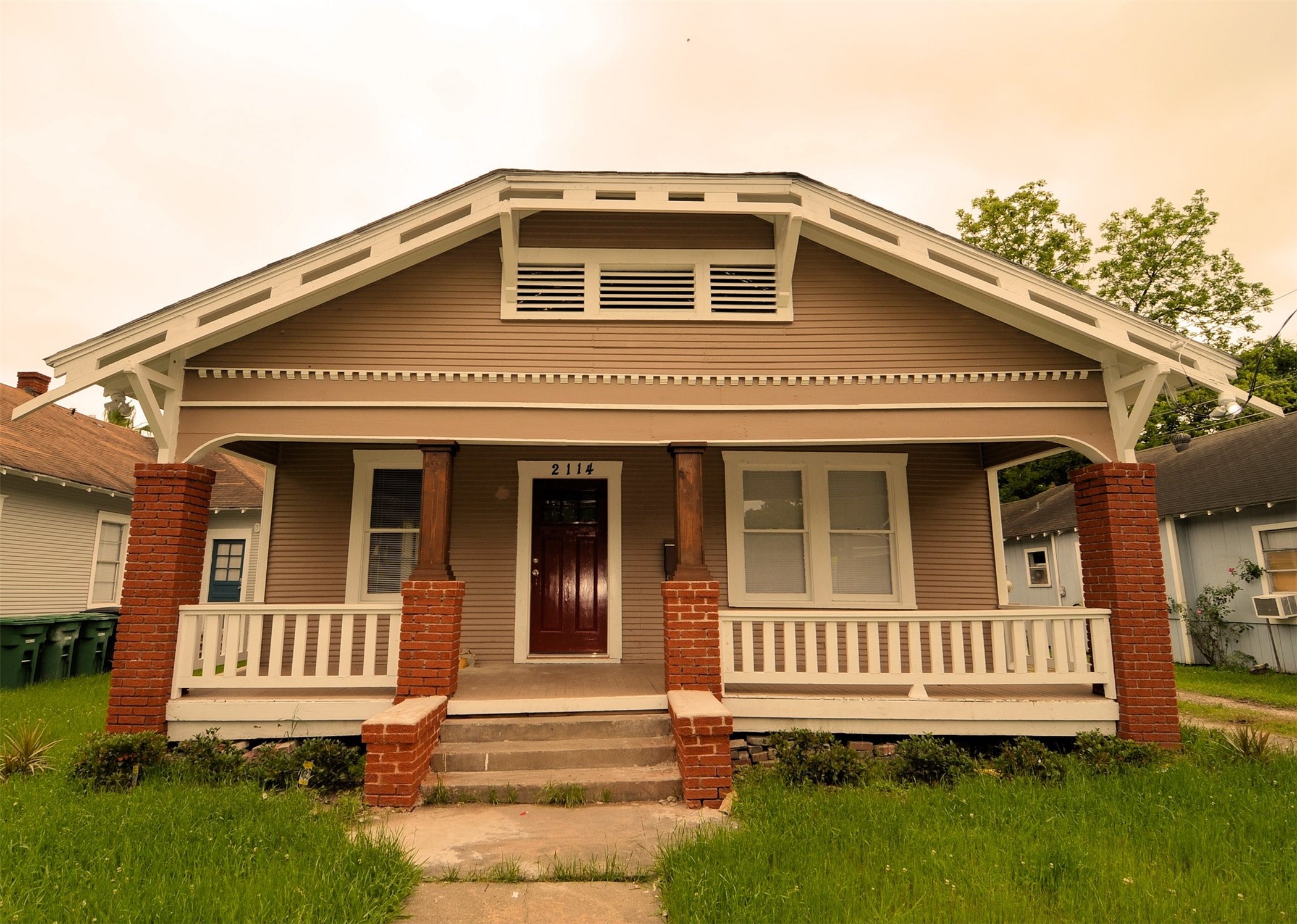 2114 Mckee Street Houston TX 77009