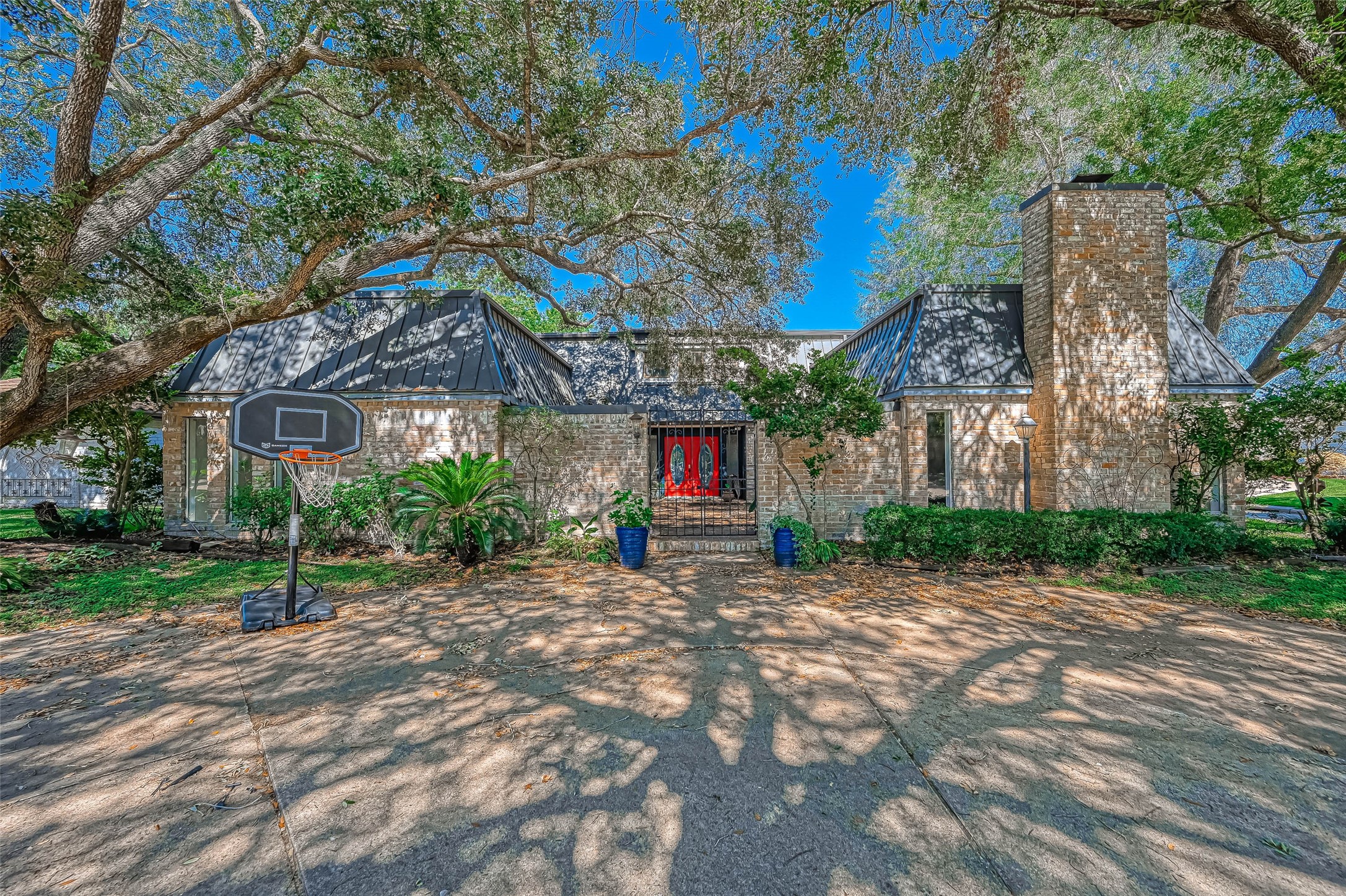 3043 Golden Hills Lane Missouri City TX 77459