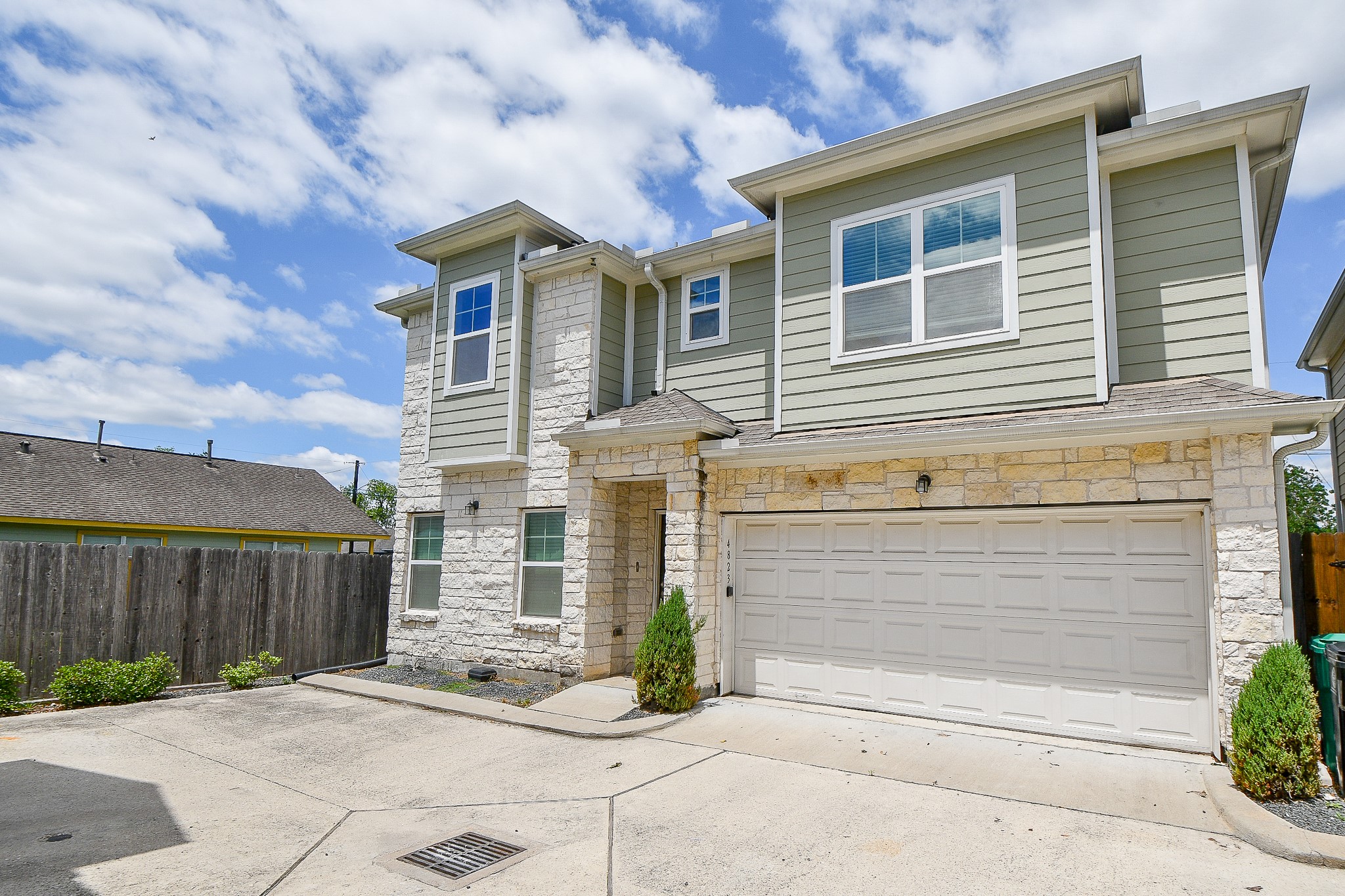 4823 Hardy Street Houston TX 77009