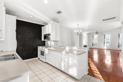1808 Bailey Street Houston TX 77019