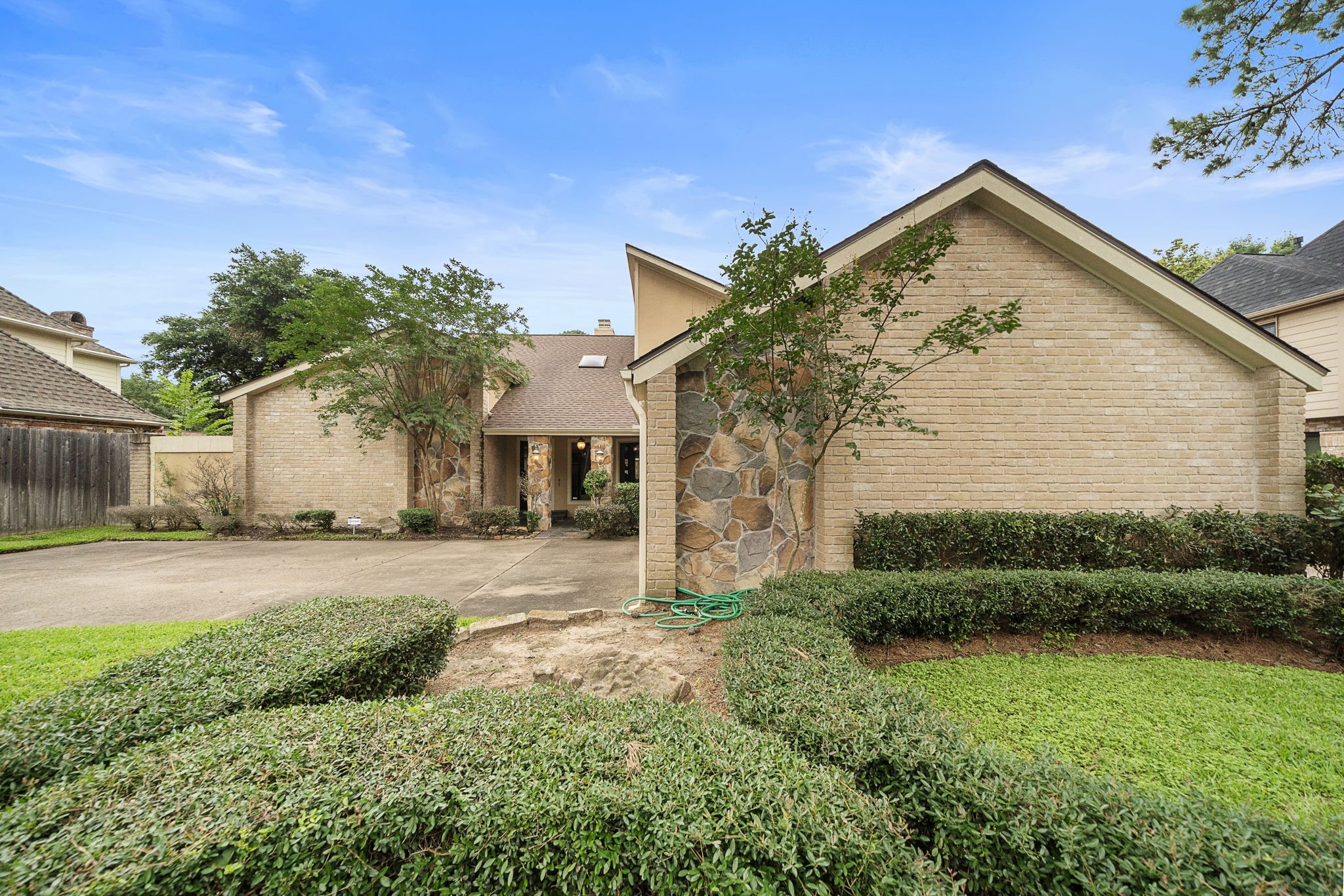 515 Commodore Way Houston TX 77079