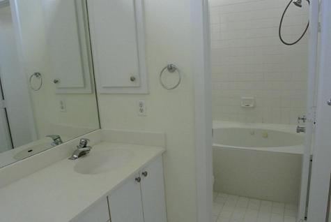 1121 Buckner Street Houston TX 77019