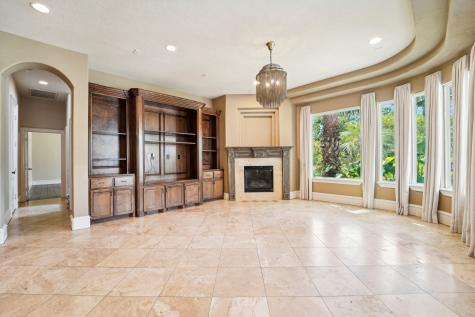 37 Kings Lake Estates Boulevard Humble TX 77346