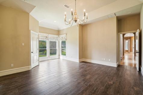 37 Kings Lake Estates Boulevard Humble TX 77346