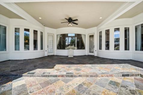 37 Kings Lake Estates Boulevard Humble TX 77346