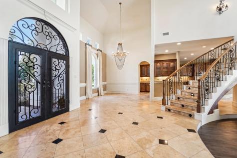 37 Kings Lake Estates Boulevard Humble TX 77346
