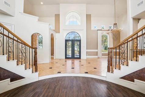 37 Kings Lake Estates Boulevard Humble TX 77346