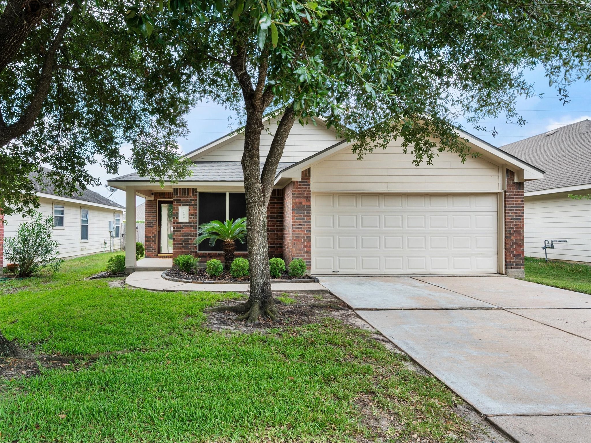 21639 Falvel Lake Drive Spring TX 77388