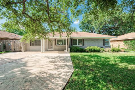 942 W 30th Street Houston TX 77018