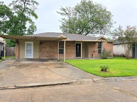 822 Ivyhollow Drive Channelview TX 77530
