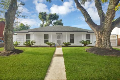5215 Trail Lake Drive Houston TX 77045
