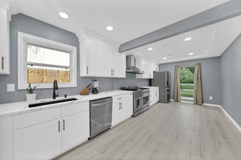 5215 Trail Lake Drive Houston TX 77045