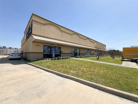 12317 Bellaire Boulevard 200 Houston TX 77072
