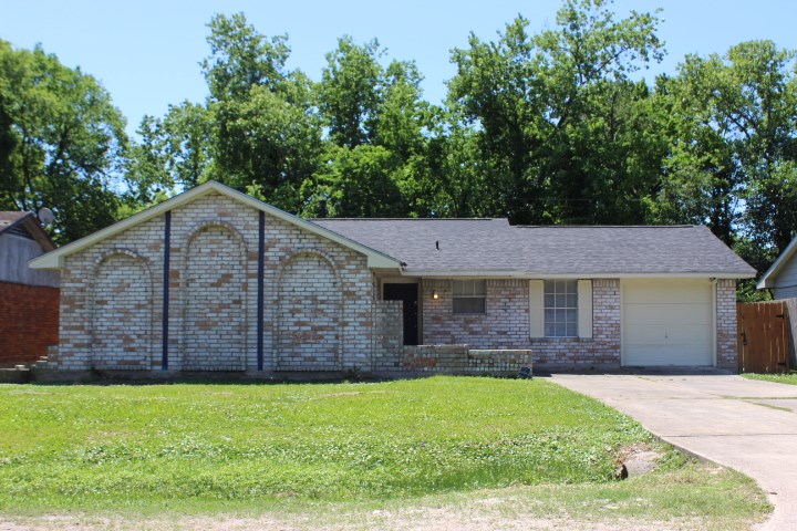 4202 Wedgewood Street Houston TX 77093