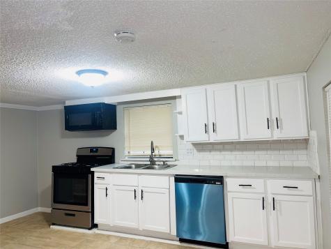 166 Sycamore Street Richwood TX 77531