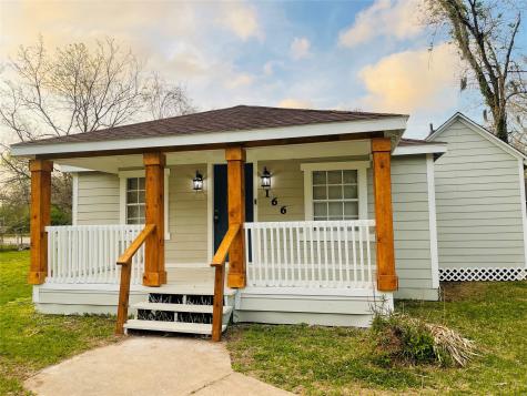166 Sycamore Street Richwood TX 77531