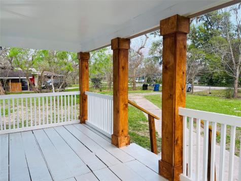 166 Sycamore Street Richwood TX 77531