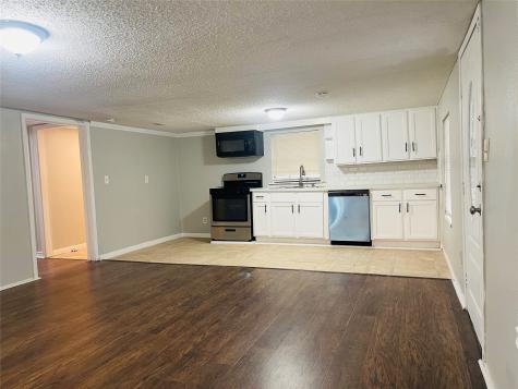 166 Sycamore Street Richwood TX 77531