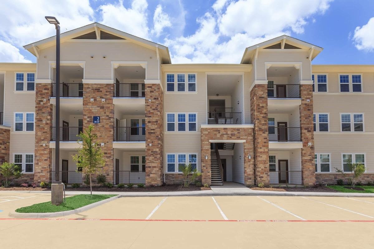 4100 N Parkdale Drive 144 Denison TX 75020