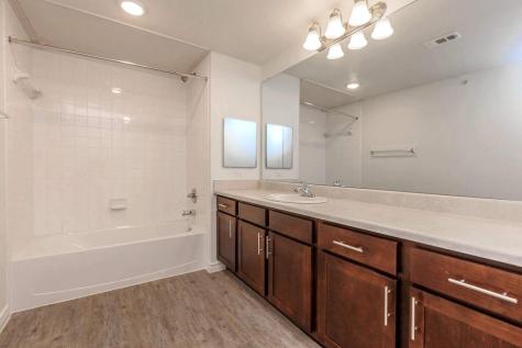 4100 N Parkdale Drive 144 Denison TX 75020