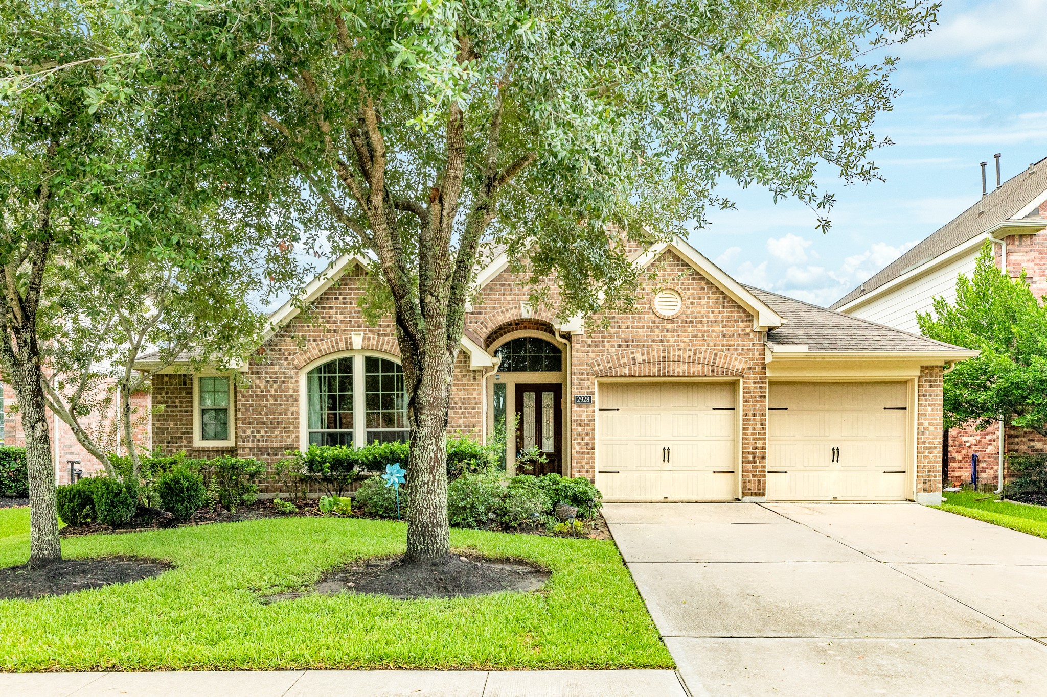 2928 Perdido Bay Lane Pearland TX 77584