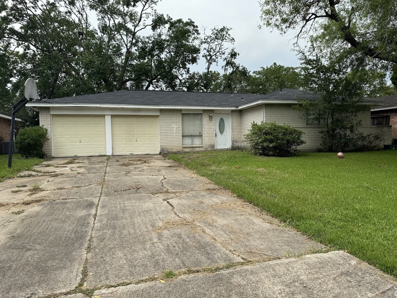 16607 David Glen Drive Friendswood TX 77546