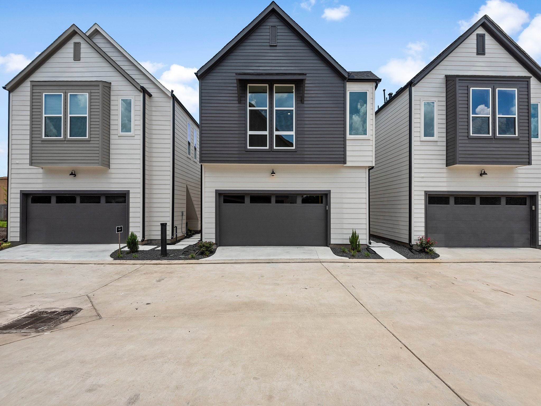 308 Cyclamen Street Houston TX 77018