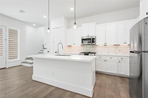 308 Cyclamen Street Houston TX 77018