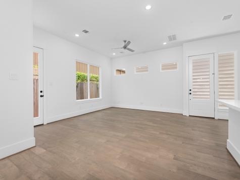 308 Cyclamen Street Houston TX 77018