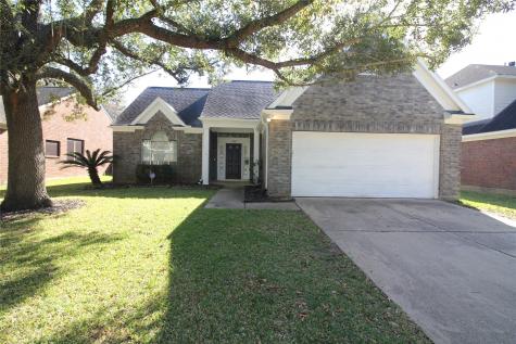 2909 Linda Drive Pearland TX 77584